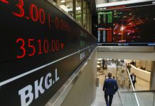 7 Commodity Stocks to Buy for Great Dividends